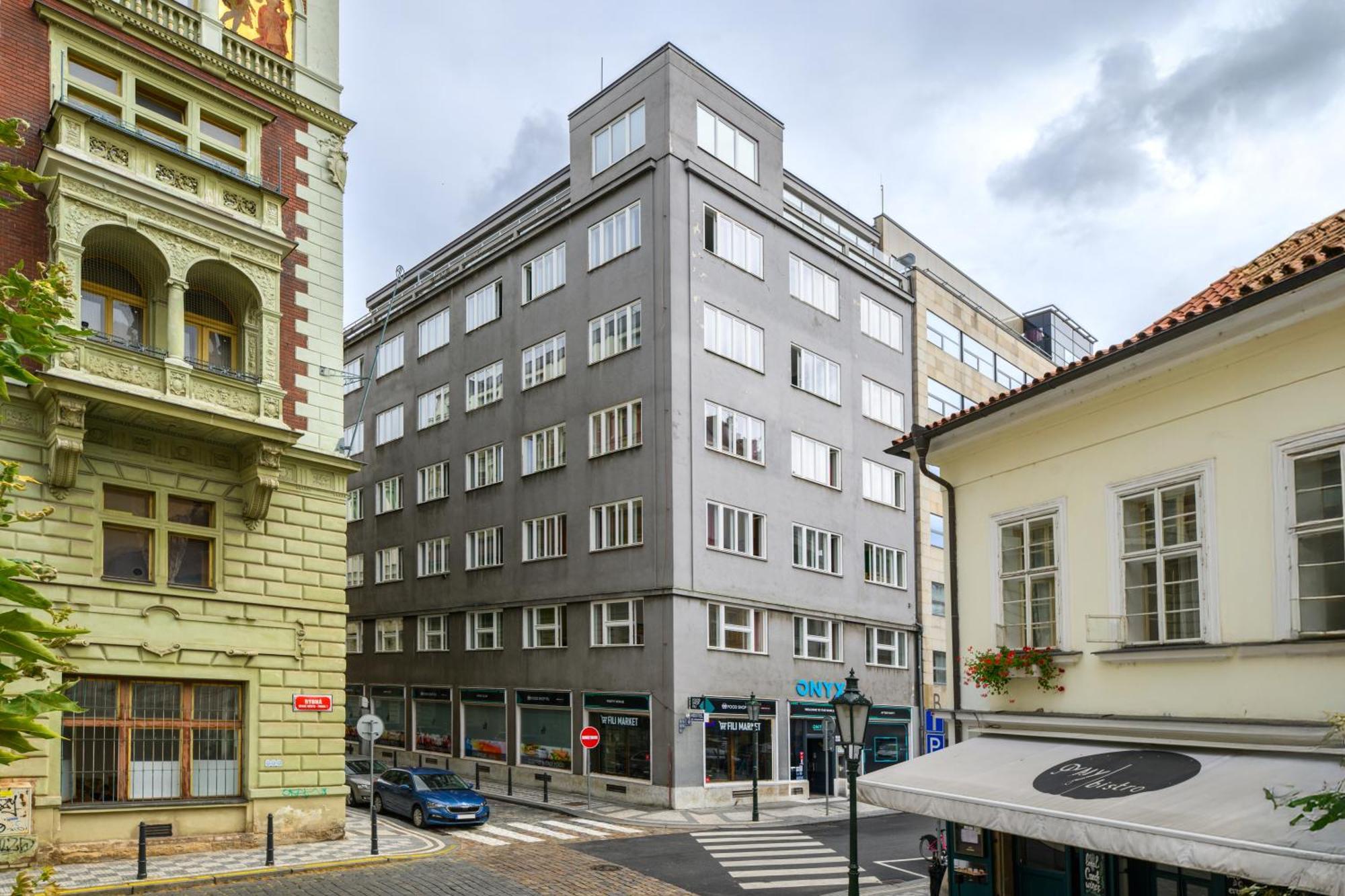 Benedikt City Center Hostel Prag Exterior foto